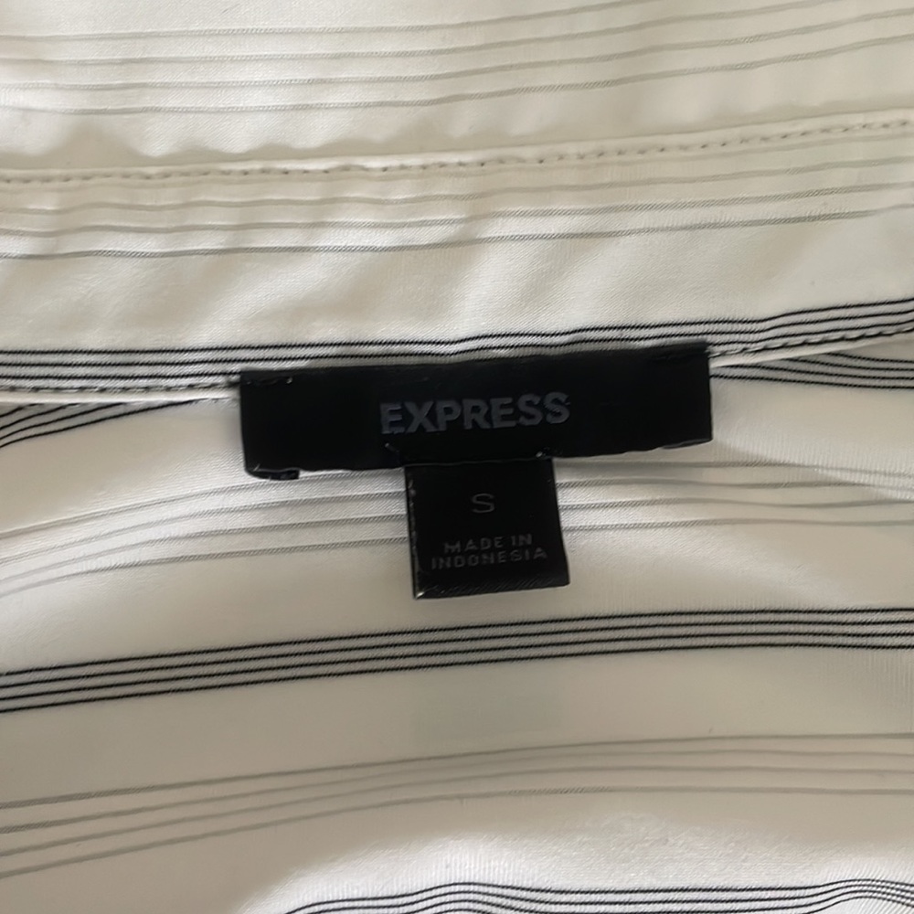Express button down shirt - Picture 2 of 3